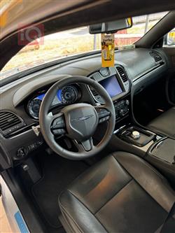 کرایسلەر 300